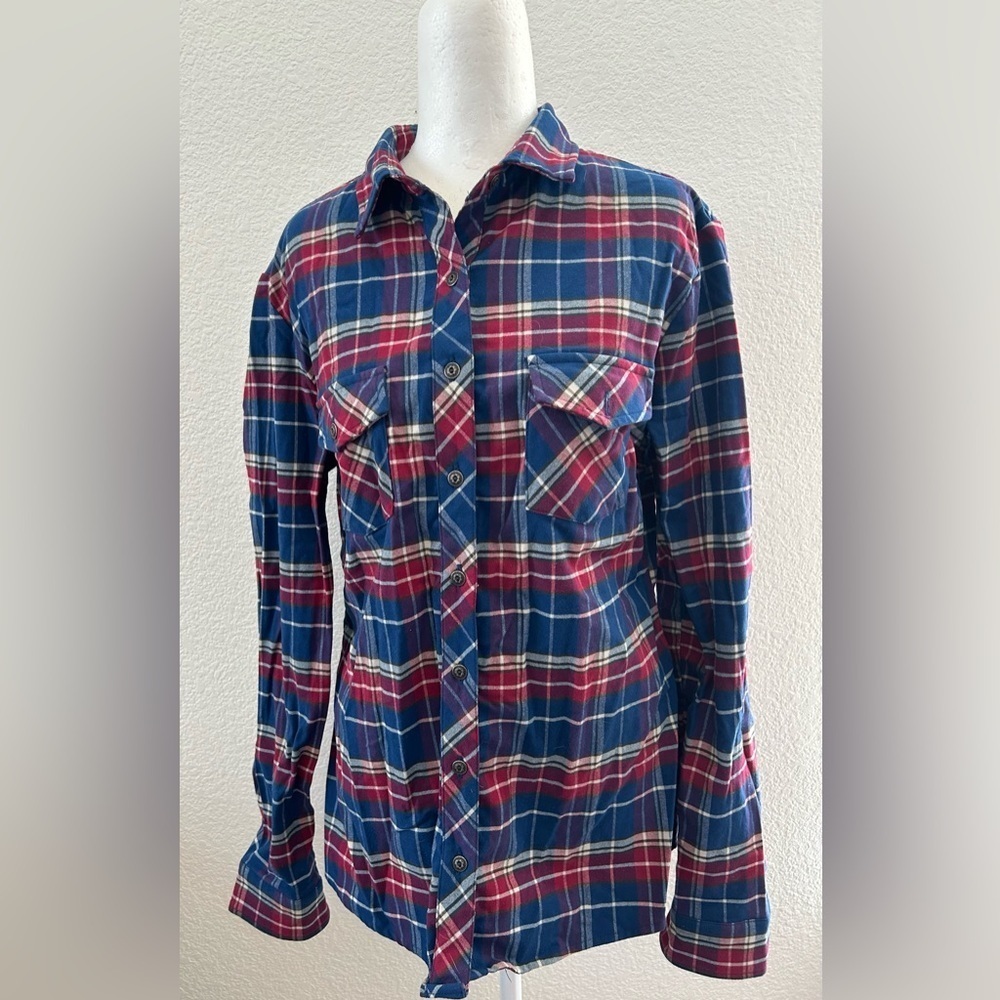 Designes usa Women  Blue and Red Plaid Shirt size L